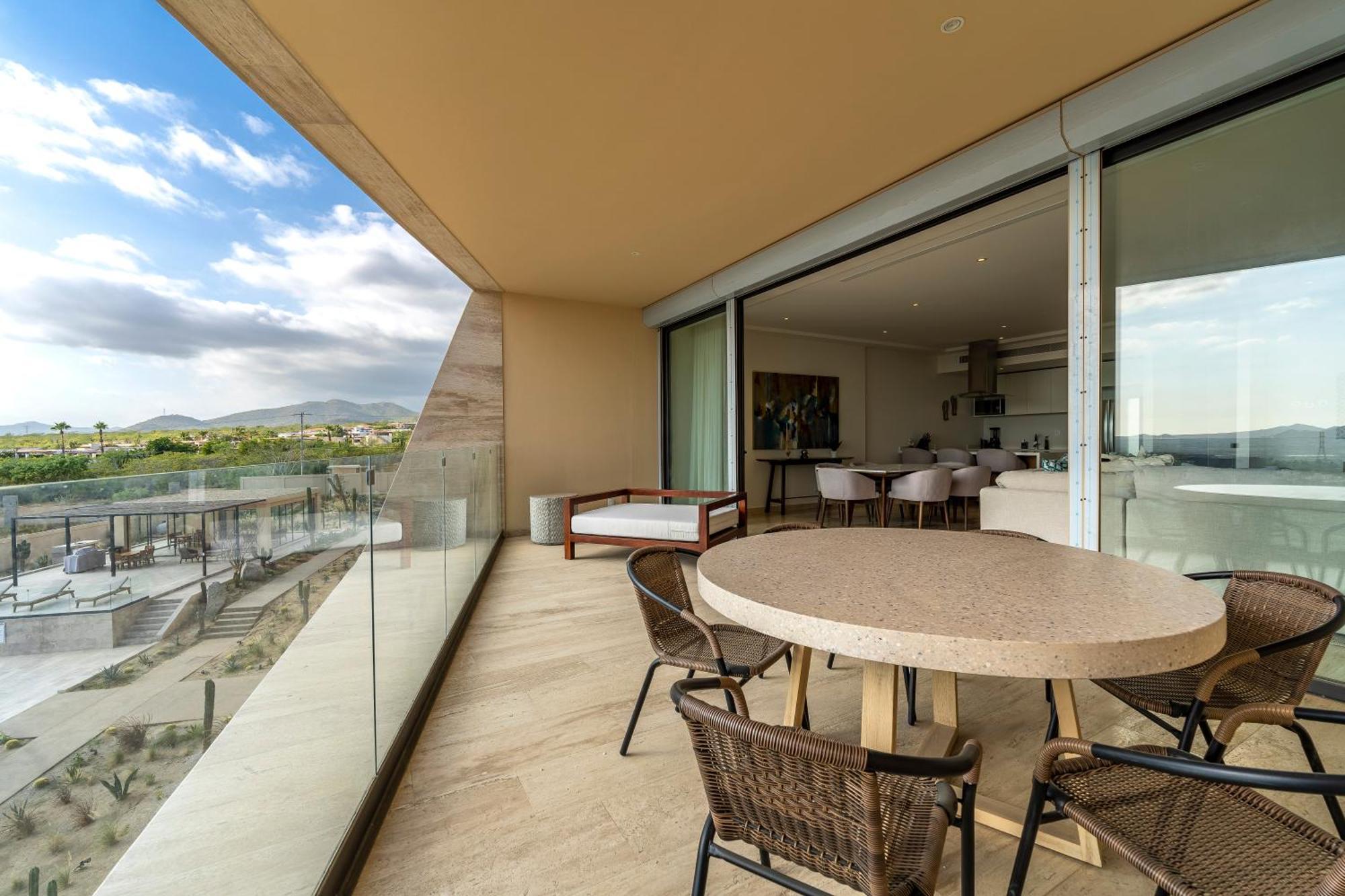Mistiq Los Cabos Cabo San Lucas Room photo